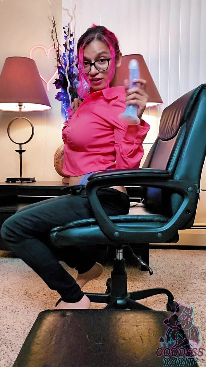 Goddess Rarity: 女神ラリティがオフィスで上司を寝取る