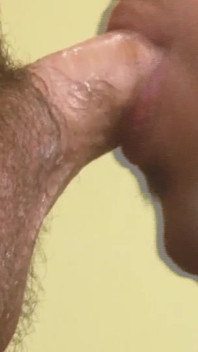 Khát khao được xuất tinh cảnh-1_horny twink thích được bú cu của anh ấy bởi một chàng trai trưởng thành hơn