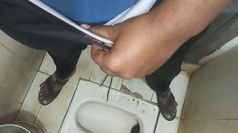 Sweet Indian cock: Indian Hot Boy Sucking and Licking