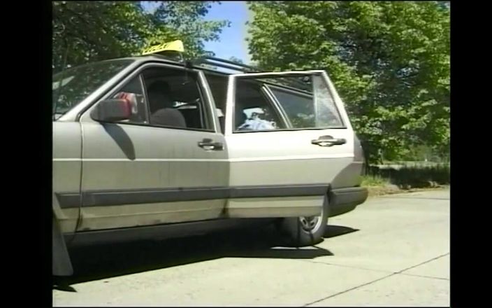 Bizzarre World: Beautiful MILFs and Mature Sluts Fucked Outdoors by Horny Truckers (full...