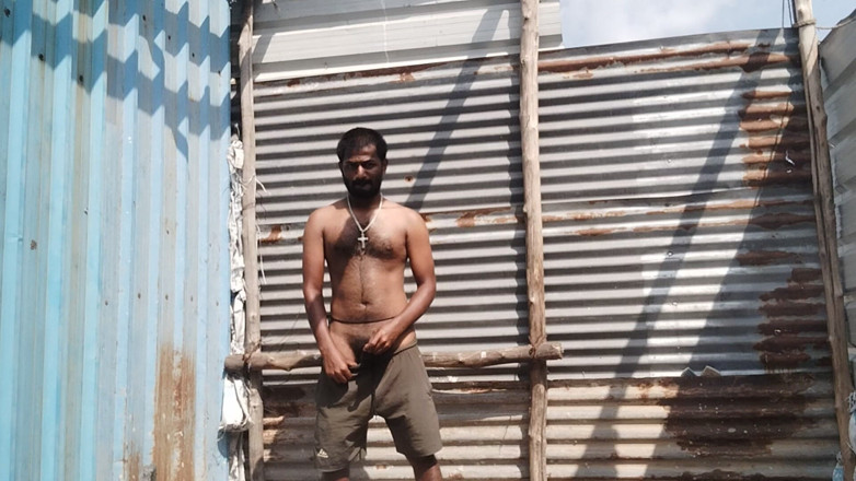 KUMBHA MANOJ KUMAR: Rich Baffalos dan cow play boy