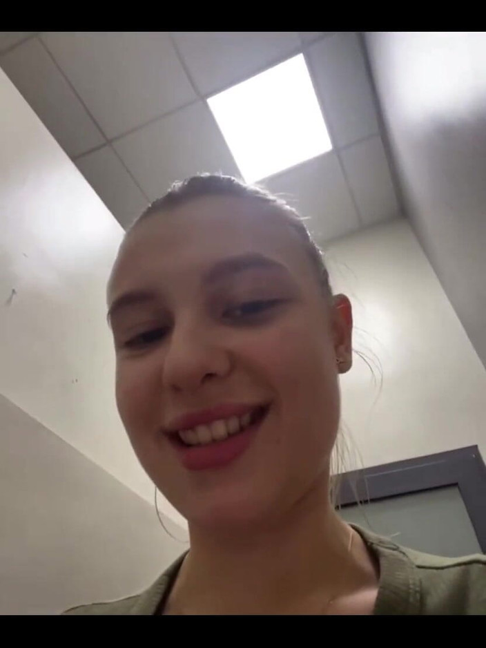 JuiceLussie: 极端手淫如此热辣