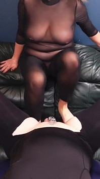 Hur man mäter en pa kyskhetsbur femdom slav