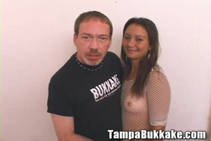 Tampa Bukkake: Азіатські милі цицьки філіппінської ажурної трахають брудну спальню Billypeeno Phillipina Brown Skin, красива пизда
