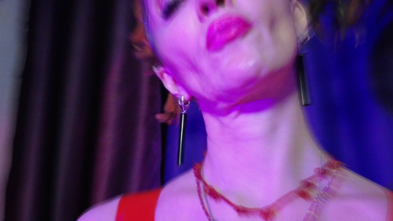 Eva Latexxx: Женское доминирование, соло-фетиш госпожи, домина Eva Латекс, БДСМ, горячая милфа с большой задницей