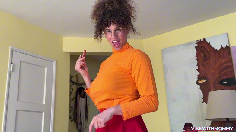 VibeWithMommy: Best Friend's Mom Doesn't