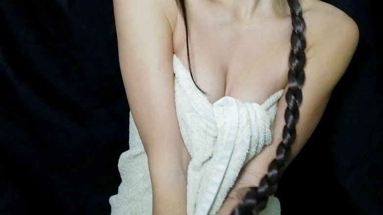 Nipple Stock: Bela brincadeira com mamilo depois do banho