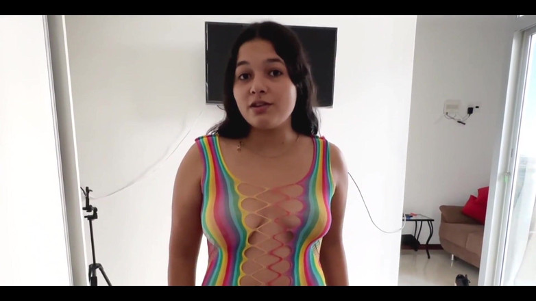 Holycandy: Nová porno herečka 18 právě otočila