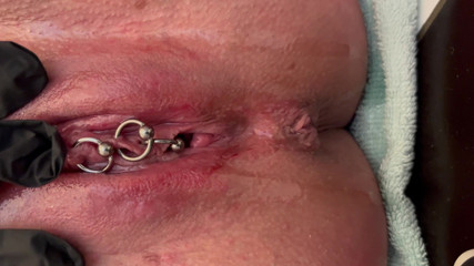 Aqua Pola: Čůrání velmi silný proud z mé propíchnuté kundičky a mých...