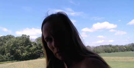 KimitheMilfMommy: Nejsem připraven na zimu. Impregnuj mě na verandě