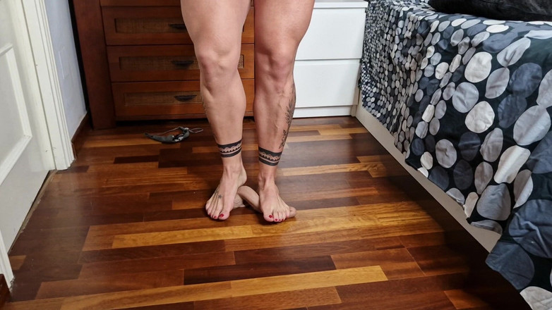 Danaxmuscles: 私の奴隷を注文してファックする