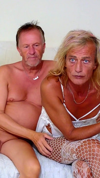 Último show de sexo ao vivo no Stripchat, Gigi e Dave, Shemale e Man Couple, POV, Behind the Scene, Webcam Sex, 2025-05-12 Ep4