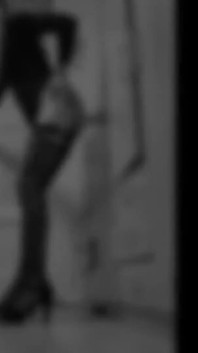 Sissyhusband posiert und dildo-komplikation