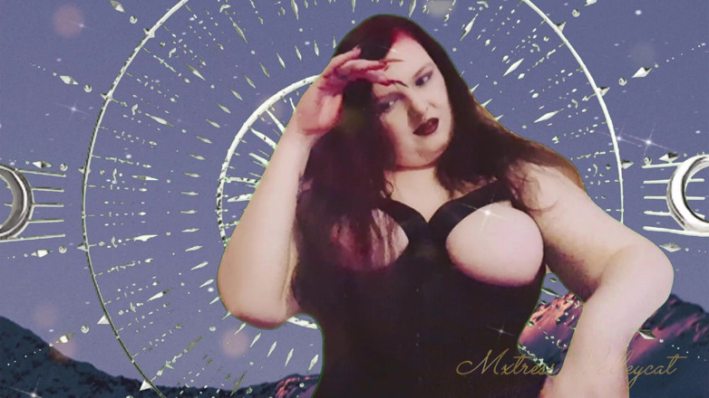 Mxtress Valleycat: Moon Goddess Hair Ritual