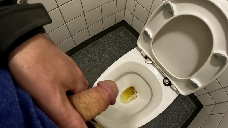 TheDane1122: Muss pinkeln, zusammenstellung