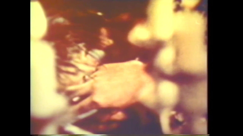 The Unforgettable: Trò chơi kích thích tình dục kinh tởm