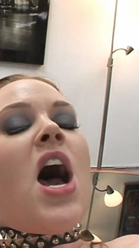 Amber Peach e Nikara fazem anal fodida por Lexington Steele