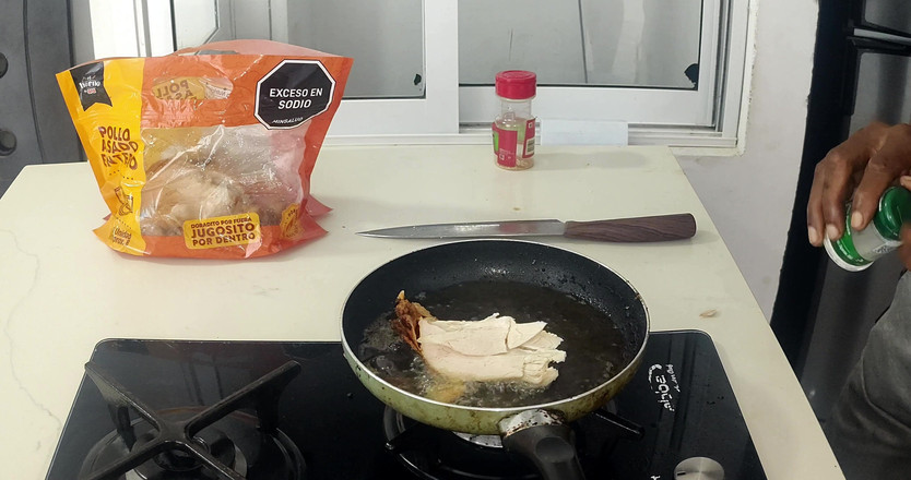 PABLO N3GROBAR: Hamba montel di dapur