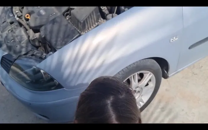 Holycandy: I Fuck the Mechanic