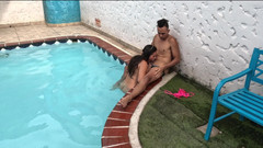 Kanu Eel: Il mio vicino lascia suo marito a casa e esce...