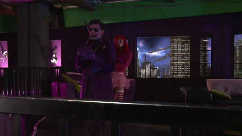 CBD Media: Batman Robin Catwoman and Joker having group sex with young...