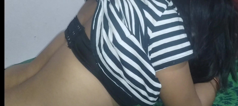 Uttar dinajpur: バイラル・ヴィレッジ バービーの義理の兄弟が寝室とセックス