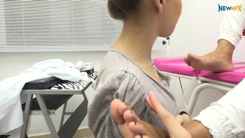 NewMFX Feet: Patient Becomes a Slave