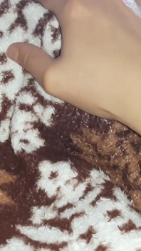 Kız arkadaşım yorganın altında - lezbiyen illüzyon