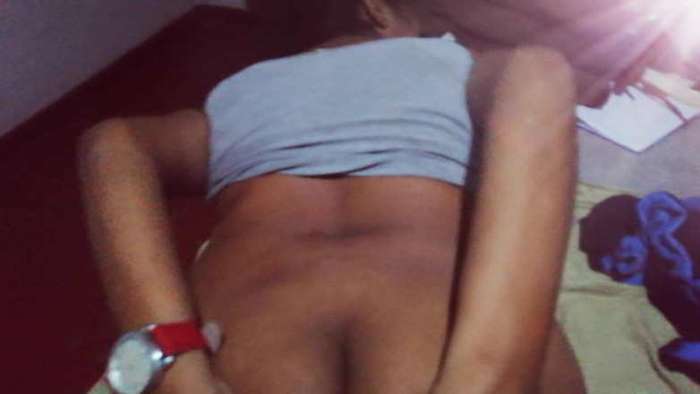 Tina Baby: Minha madrasta vem me foder