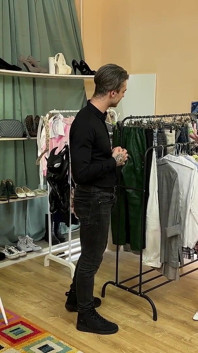 Ny exklusiv scen 4K Nikole Murkovski dubbelskarvad anal i dukar butik upprörande rysk porrstjärna