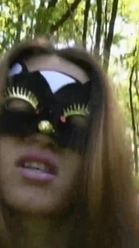 Sexo en coche para tetona esposa enmascarada mil follada y corrida dentro del coño por gran polla amateur