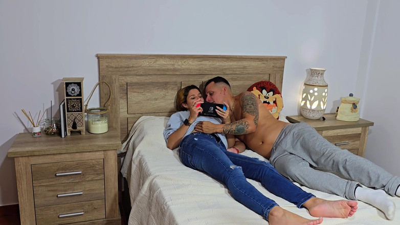 Labestiaylabella: Mein freund kommt in meine muschi und will sex mit...