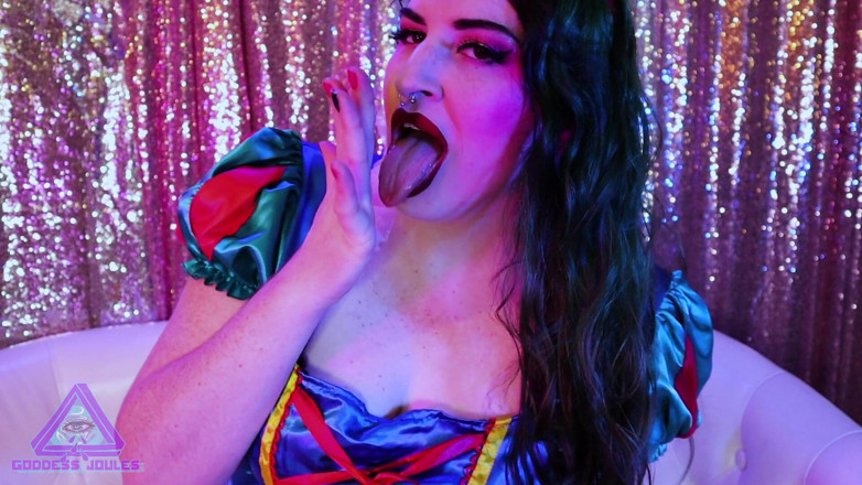 goddessjoules: Eat Your Cum for Snow White