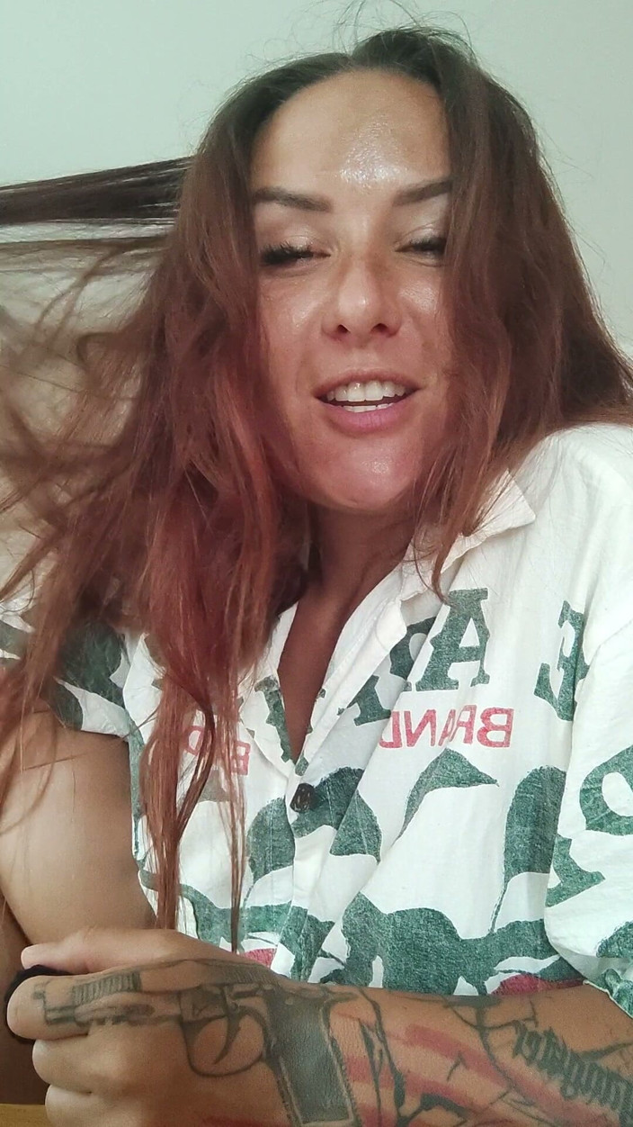 REELL - The cute Girl next door _ FemDom Reality: У тебя дома, пока я побалую себя BBC! - ДЖОЙ.