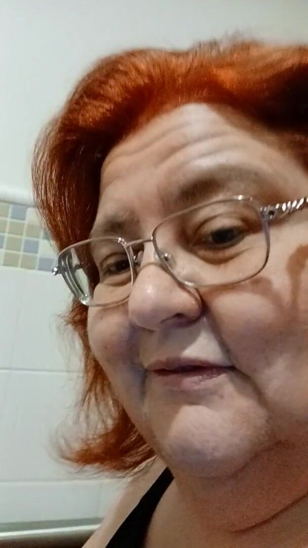 BBW nurse Vicki adventures with friends: Подивіться на мій новий стиль волосся та колір