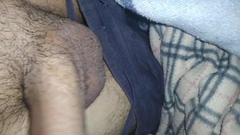 Arab fucker: Sikimi emmek istiyorum