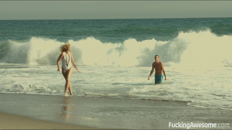 Fucking Awesome: Sun, Beach and Sex - Samantha Rone