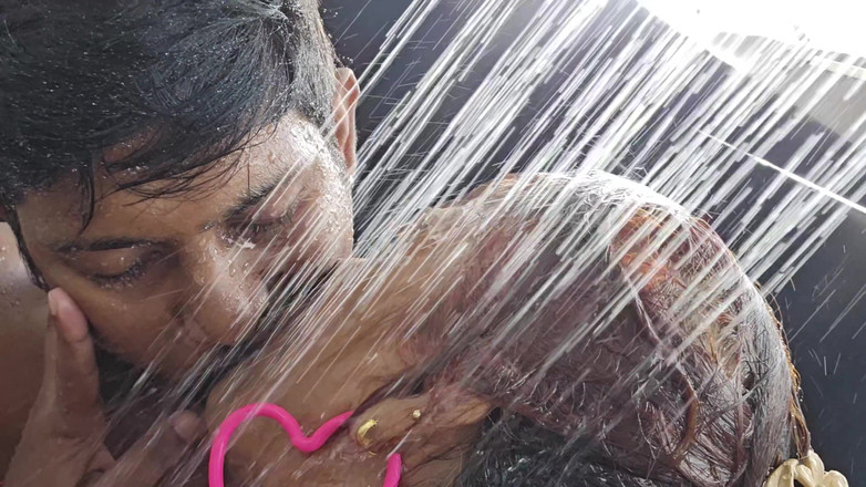 Beauty7Angels: Baño romance mamada y coño follado Nilmini Sheron