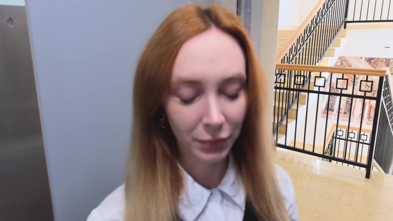 Loly Nebel Studio: The Most Beautiful Girl in the Office Suddenly Noticed You