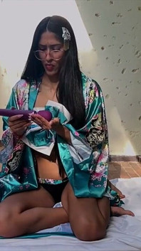 Gisele asian masturbation