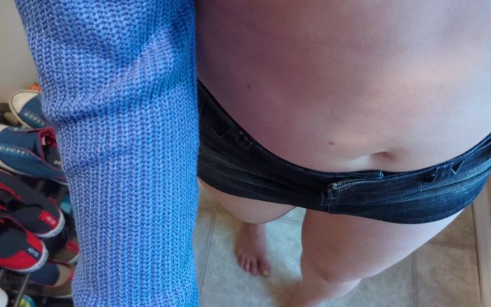 Always Fun No Pants: Hotwife přijde domů a zamčený paroháč po polední rande!
