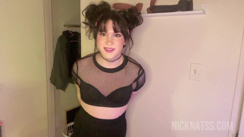 Natalie Napoli: Kadın kılıklı striptizci olarak kapana kısıldı