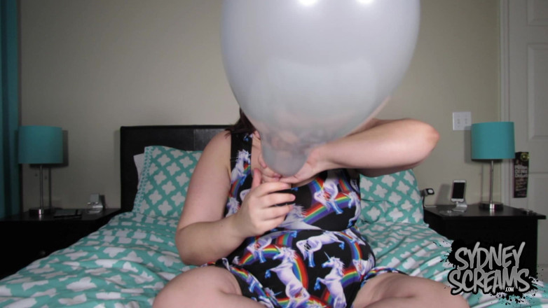 Sydney screams fetish: Hisapan asap &amp; pop - HD Wmv