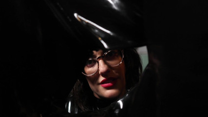 Countess diamond: Confinado em látex sack pov