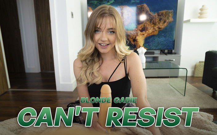 Deviants VR: La bionda gabie - Non riesco a resistere