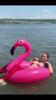 Yes, I’m Really Floating Around in Leggings