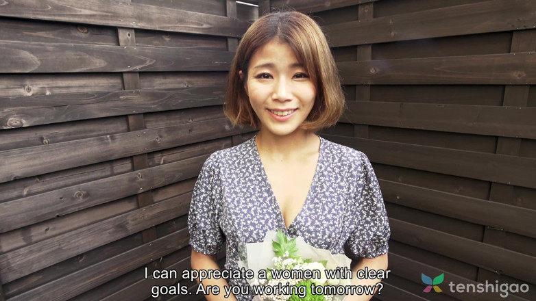 Tenshigao: Yoga Teacher and Mature Japanese Babe Miyu Shiratori