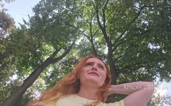 Pixie Wetting Jeans in the Park