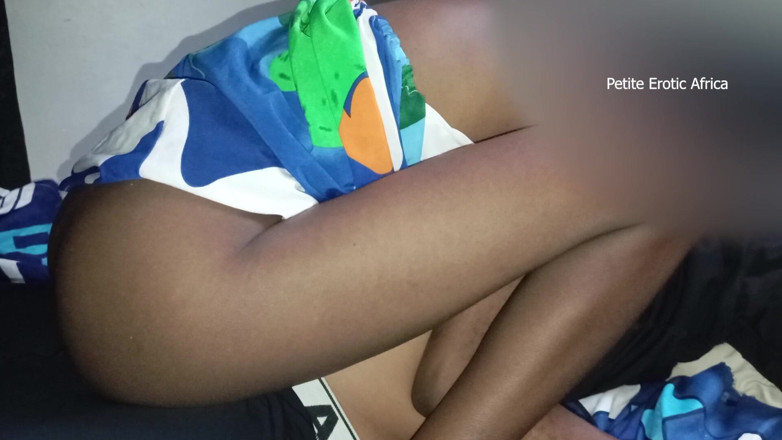Petite Erotic Africa: Reverse Missionary with Skinny Girl