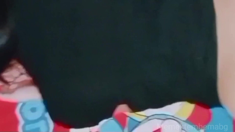 Asian girl videos: Stessi vicini